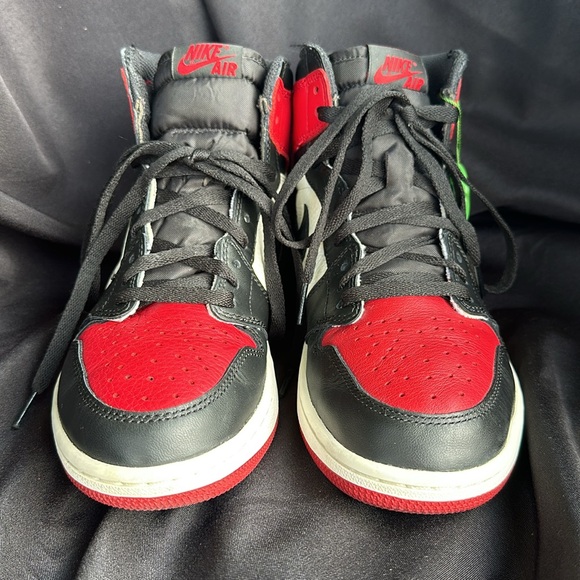 Rare Authentic Nike Air Jordan 1 Retro High Bred Toe - Picture 3 of 12